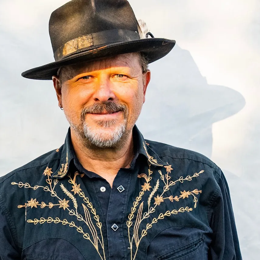Danny Clinch